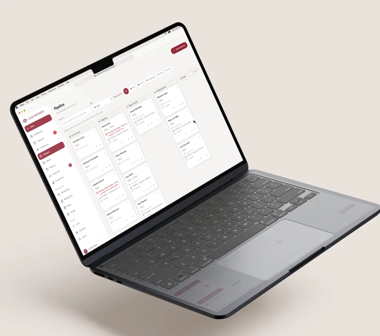 Pipeline de vendas do CRM da ICON Property, do primeiro contacto à venda